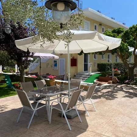 Pelagos Apartamento Amoudi