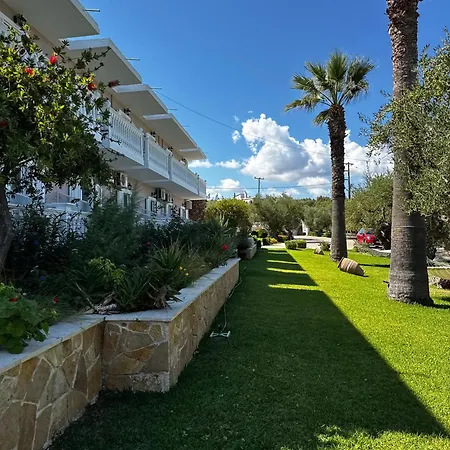 Apartment Pelagos Ammoudi